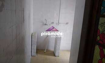 Imagem 4: Casa para venda possui 160 metros quadrados com 1 quarto em Centro - Caraguatatuba - SP