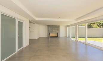 Imagem 6: Porto Alegre - Casa Padrão - Tristeza