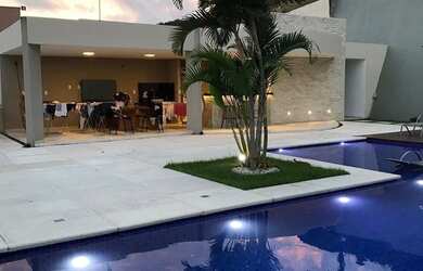 Imagem 5: Casa de luxo em condomínio fechado com vista para o mar