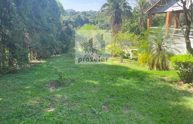 Imagem 2: ** Chácara com 04 dormitórios em Condomínio **