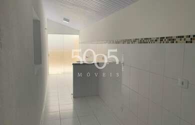 Imagem 6: Casa à venda no Bairro São Luiz, recentemente reformada, com 83m² de construção e 144m² de