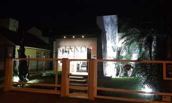 Imagem 5: Linda casa moderna de alto padrão, frente Norte, localizada no Baln. Figueirinha em Arroio