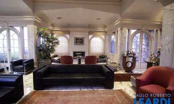 Imagem 5: COBERTURA - REAL PARQUE - SP