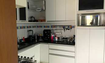 Imagem 7: Casa de condomínio para venda possui 285 metros quadrados com 4 quartos