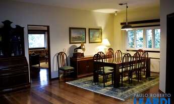 Imagem: CASA TÉRREA - PARQUE BOTUJURU - SP