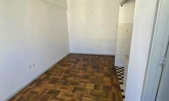 Imagem 7: Kitnet/conjugado para aluguel possui 25 metros quadrados com 1 quarto