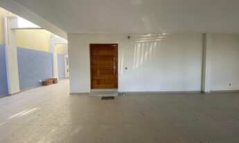 Imagem 2: Oportunidade casa plana c/ 04 quartos e lote de 400 m2 no bairro Vila Bretas