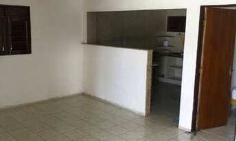 Imagem 5: Casa para venda possui 200 metros quadrados com 3 quartos
