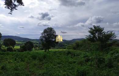 Imagem 3: Terreno - Esmeraldas