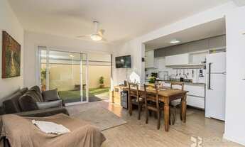 Imagem: Porto Alegre - Casa Padrão - Jardim do