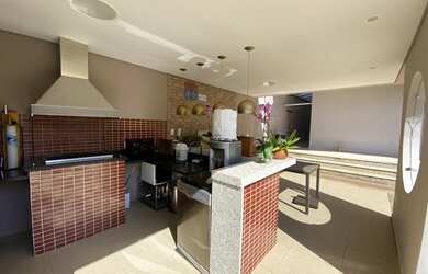 Imagem 6: Linda casa reformada com piscina no coração da Vila Oliveira