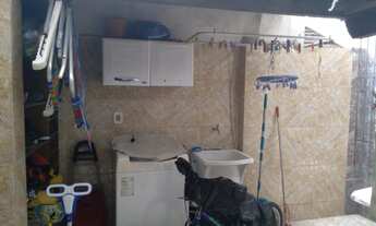 Imagem 2: Apartamento para venda possui 90 metros quadrados com 2 quartos em Icaraí - Niterói - RJ