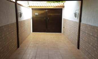 Imagem: LINDA CASA INDEPENDENTE COM QUINTAL- FRENTE