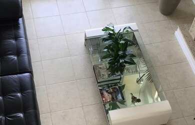 Imagem 6: Casa para aluguel e venda tem 370 metros quadrados com 5 quartos