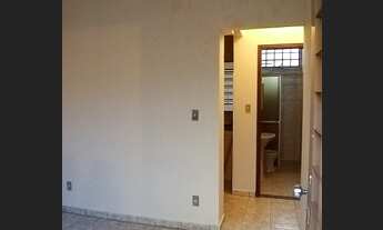 Imagem 2: Casa na Vila Tibério R$ 600,00- Ribeirão Preto - SP