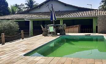 Imagem: Casa com Piscina, Churrasqueira e 5 Quartos