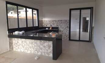 Imagem 3: Casa em Alphaville, Costa Laguna, 270 m2, 4 suítes, piscina