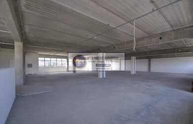 Imagem 6: Santana de Parnaíba - Prédio Inteiro - Residencial Onze (alphaville