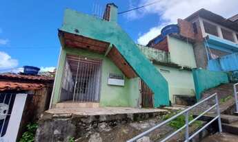 Imagem 3: CASA para venda tem 200 metros quadrados com 6 quartos