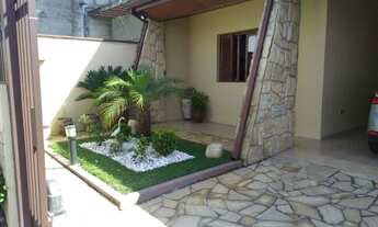 Imagem 3: Casa para Venda em Taubaté, Esplanada Independência, 3 dormitórios, 1 suíte, 3 banheiros