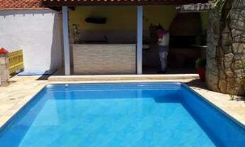 Imagem 2: Casa na praia à venda tem 260 metros quadrados com 3 quartos no Jardim Britânia - Caraguat