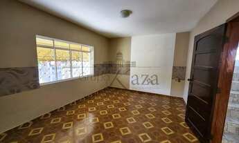 Imagem: Excelente Casa / Sobrado - 4 Dormitórios