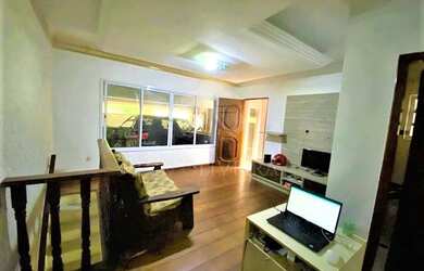 Imagem 3: Sobrado á venda no Jardim Alvorada, com 3 dormitórios com piscina e 256 m² área útil