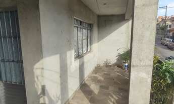 Imagem 2: Sobrado para venda possui 150 metros quadrados com 3 quartos em Jardim Santa Maria - Guaru