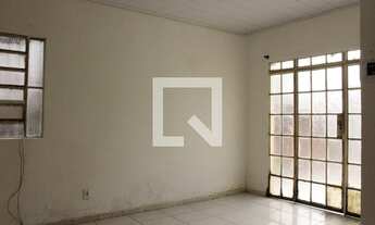 Imagem: Casa para Aluguel - Japiim, 2 Quartos, 60