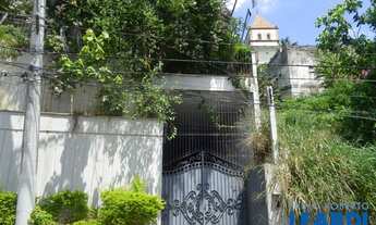 Imagem: CASA ASSOBRADADA - REAL PARQUE - SP