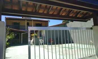 Imagem 2: Casa para venda com 4 Dorms e vaga para 5 carros, 203m² no bairro do Getuba em Caraguatatu