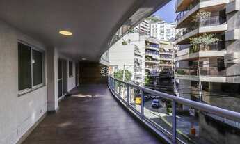 Imagem 3: Apartamento para venda tem 117 metros quadrados com 3 quartos em Lagoa - Rio de Janeiro