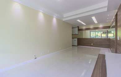 Imagem 3: Apartamento completo de armarios Rua Ituverava sol manhã 94m²