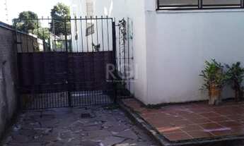 Imagem: Porto Alegre - Casa Padrão - Tristeza