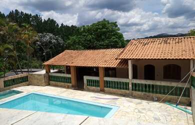 Imagem 7: 4.500 m², casa sede com 05 dormitórios, piscina e churrasqueira !!