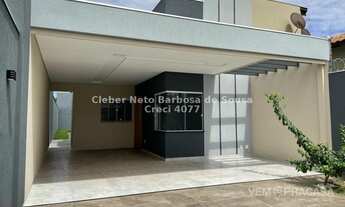 Imagem 2: BELÍSSIMO IMÓVEL COM CÔMODOS AMPLOS EM ÓTIMA LOCALIZAÇÃO!