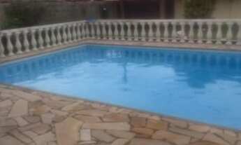 Imagem: Casa de 450 metros quadrados no bairro Barra