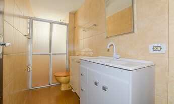 Imagem 3: Apartamento para venda possui 90 metros quadrados com 3 quartos em Água Verde - Curitiba