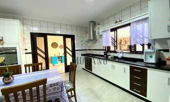 Imagem 6: Sobrado com 3 dormitórios à venda, 260 m² por R$ 1.200.000,00 - Costa e Silva - Joinville