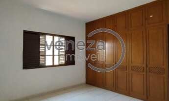 Imagem 5: Casa Residencial com 3 quartos à venda por R$ 780000.00, 200.00 m2 - CAMPO BELO - LONDRINA