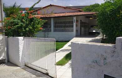 Imagem 6: Casa Do Quintal Ajardinado na Redinha