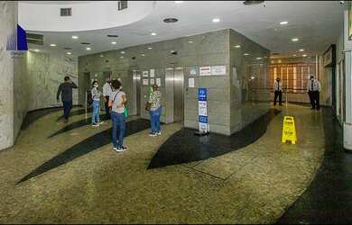 Imagem 6: Edifício Marquês do Herval, sala dividida, no Centro do Rio de Janeiro