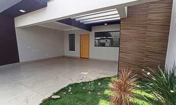 Imagem 3: Casa para venda possui 92 metros quadrados com 3 quartos em Jardim Campo Belo - Maringá