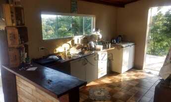 Imagem 5: Chácara - Jacareí - Veraneio Irajá - 2.800m² - 3 Dormitórios - Aceita Permuta