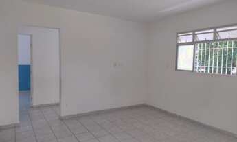 Imagem 3: Casa em campo grande com ponto comercial em baixo ao lado do supermercado stylos