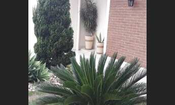 Imagem 3: Casa para venda tem 157 metros quadrados com 3 quartos em Jardim Satélite - São José dos C