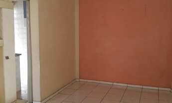 Imagem 3: Apartamento em Vista Alegre, (Condomínio Fechado), 01 Quarto, Sala etc