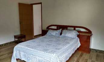 Imagem 2: Linda granja localizada na Estrada de Chácara casa com 3 quartos