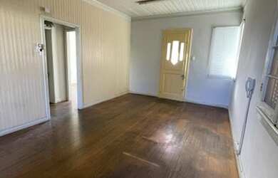 Imagem 7: BENTOALVES aluga casa comercial, independente, no Centro - Caxias do Sul - RS