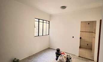 Imagem 2: Apartamento para aluguel com 2 quartos no bairro Candelária, Belo Horizonte